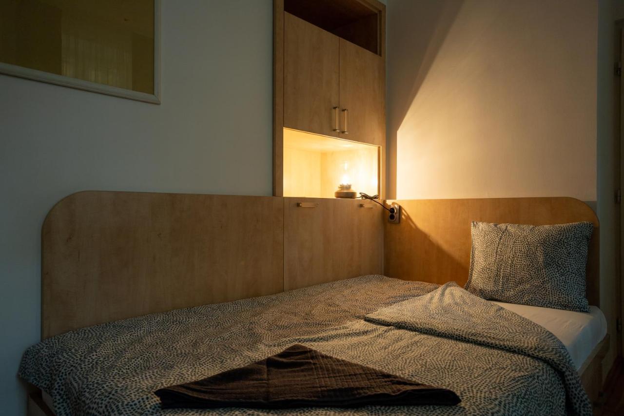 Emerald Suite With Free Parking 布达佩斯 外观 照片