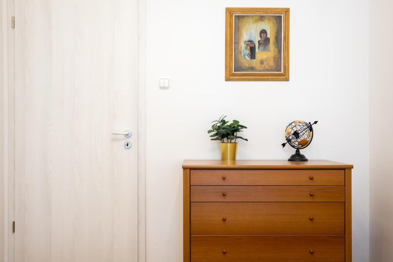 Emerald Suite With Free Parking 布达佩斯 外观 照片